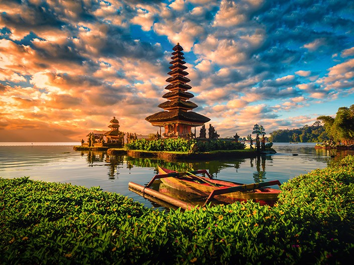 Feel peace in every landscape