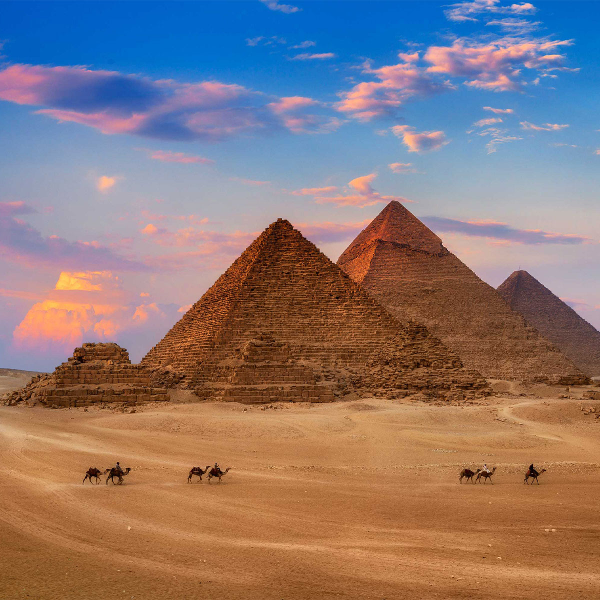 نُسيّر الآن رحلات إلى القاهرة