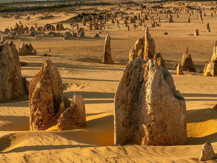 Connect to 35 destinations across Australia