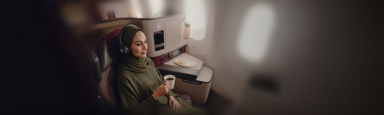 هذه هي الفخامة الهادئة. وفّر حتى 15% على الدرجة الأولى ودرجة رجال الأعمال حول العالموفّر حتى 15% على الدرجة الأولى ودرجة رجال الأعمال حول العالم