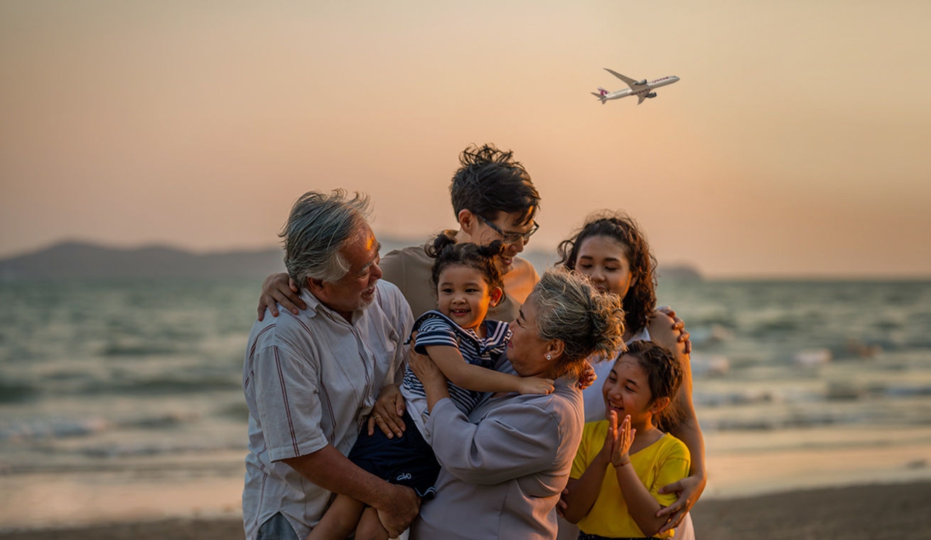 Up to 10% off your flight home & extra baggage image